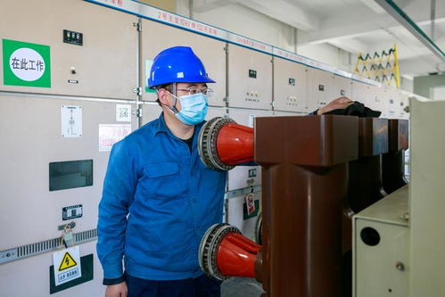 組圖丨山東棗莊 電網春季檢修 保障用電安全